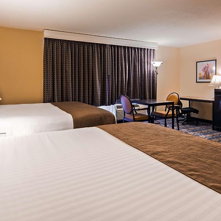Best Western Winners Circle Hot Springs Ngoại thất bức ảnh