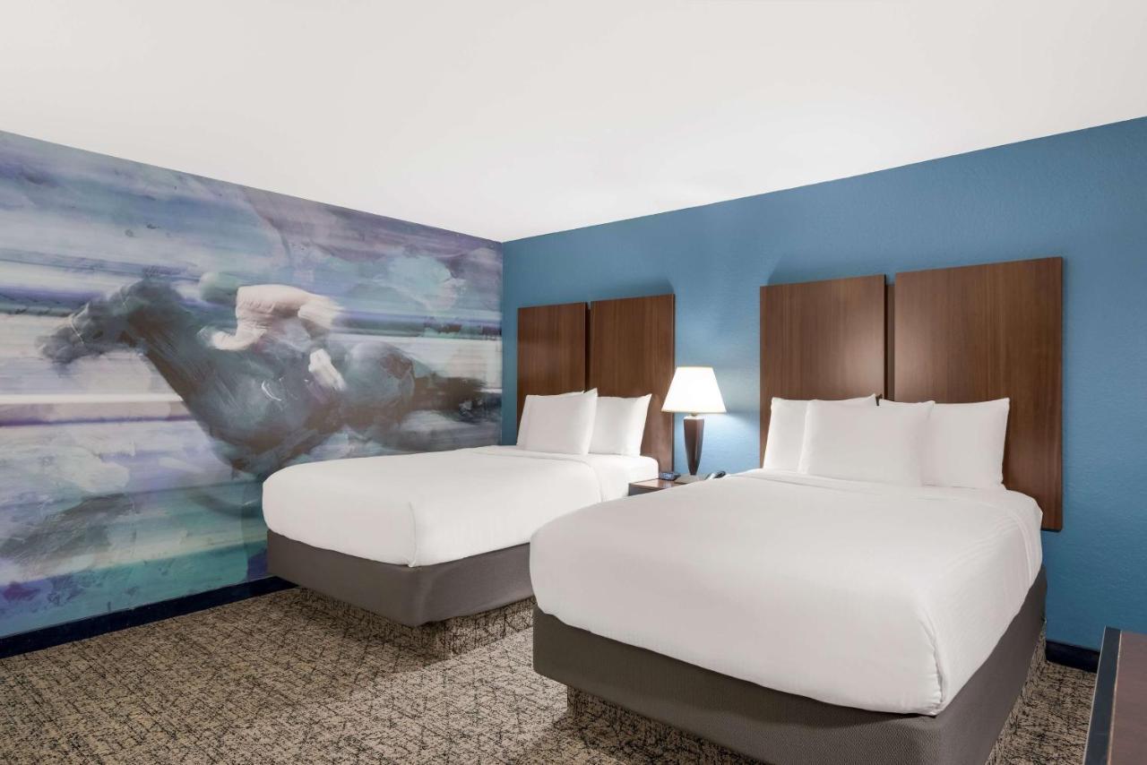 Best Western Winners Circle Hot Springs Ngoại thất bức ảnh