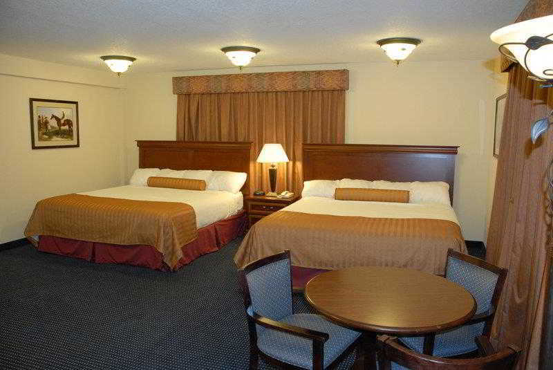 Best Western Winners Circle Hot Springs Ngoại thất bức ảnh